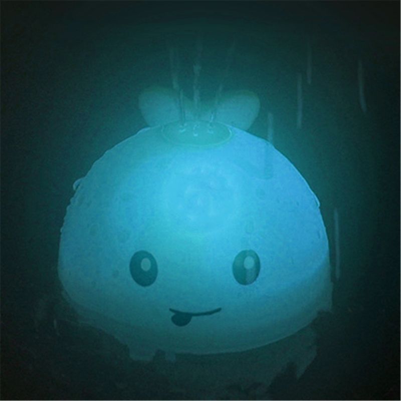jouets personnalisés faire Light Up Jouets de bain-marie Whale Water Sprinkler Jouets de piscine Jouets de piscine