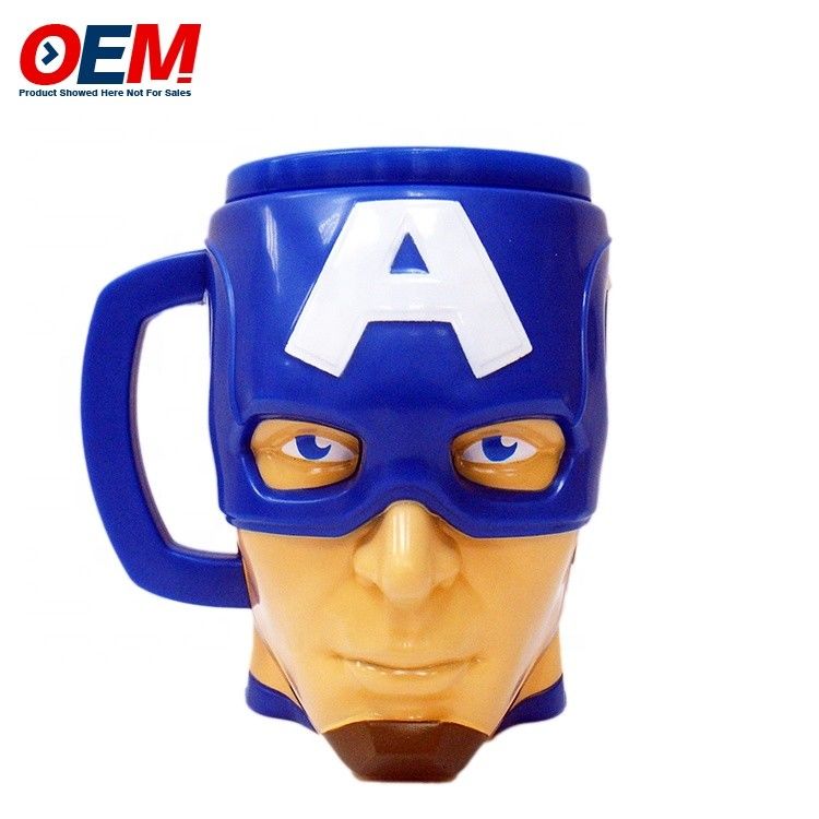 Fabrique OEM 3D tasse à tasse en plastique Disni tasse fournisseur personnalisé figurine de dessin animé tasse jouet