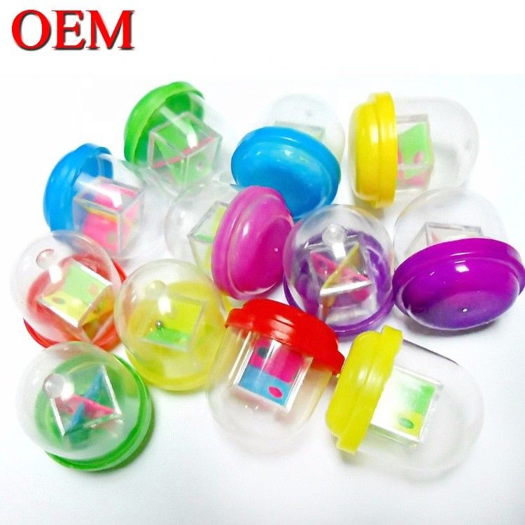 Boule de capsule de conception personnalisée avec des figurines d'anime pour les enfants cadeaux jouets de figurines d'œufs OEM