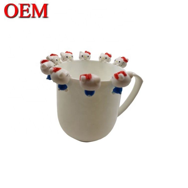 Fabricant de jouets personnalisés de figurines OEM personnalisé Kitty chat Mini Cup Cartoon Figure Toys personnalisé votre propre jouet de conception