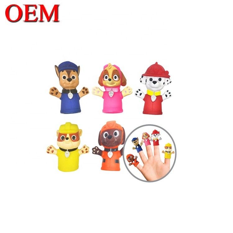 Figure en plastique 3D Jouets de poupée à doigts Jouets de jouet à main OEM pour enfant Figure en plastique personnalisée