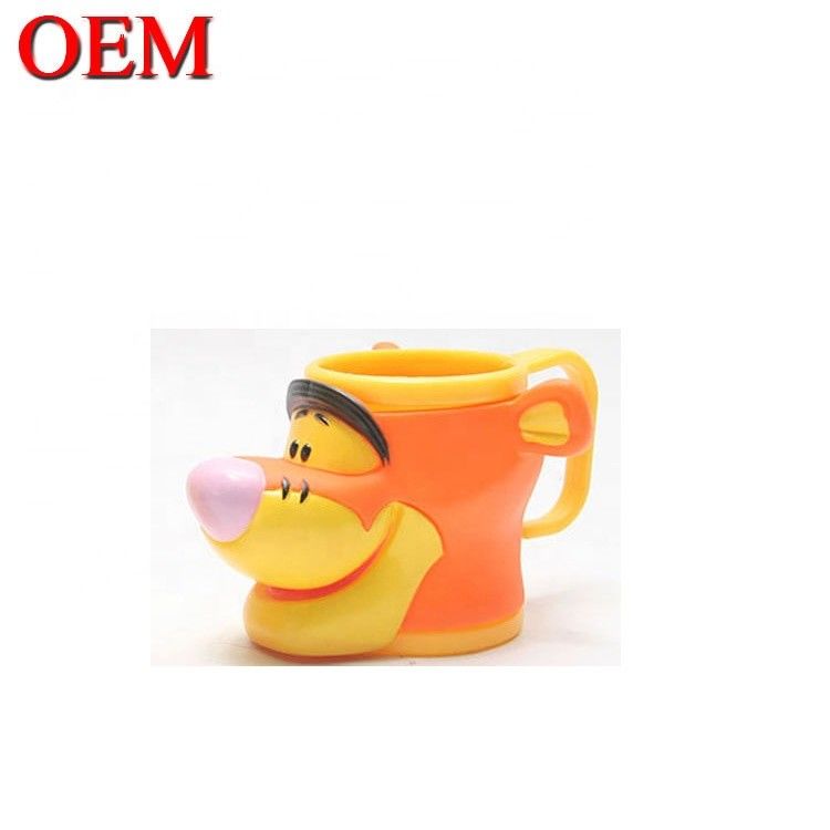 Taille personnalisée Qualité écologique 3D Figure Cup Ice Cute Cartoon Toy Cream Mug