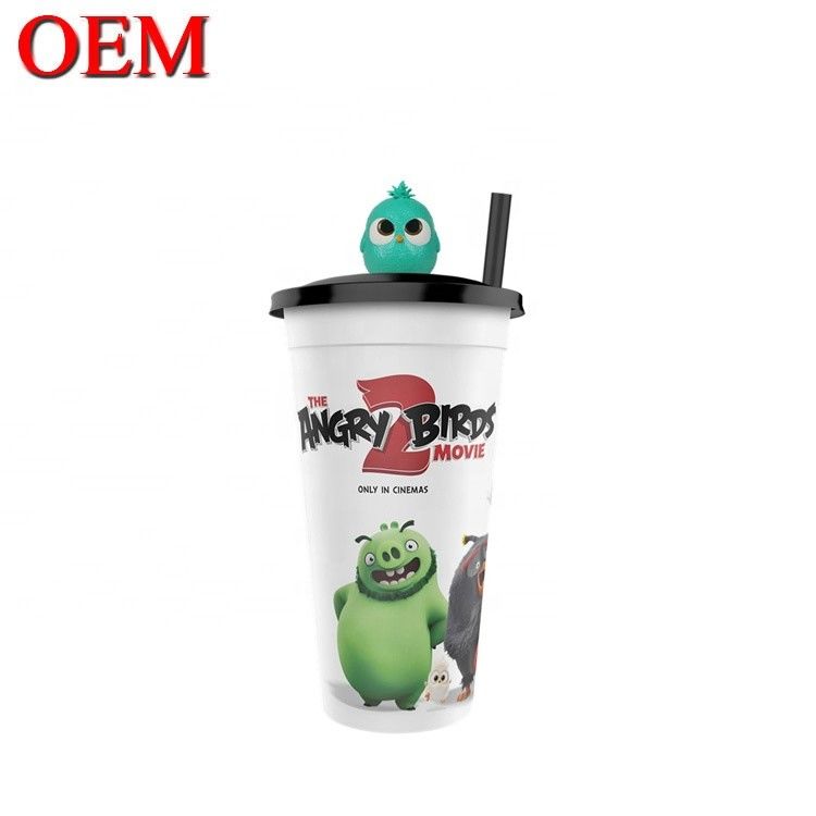 Figurine en plastique personnalisée OEM Figurines de coupe de haut Créer une figurine d'anniversaire décoration de tasse