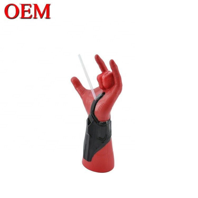 Modèle 3D personnalisé de Spider-Man Bouteille OEM Forme de personnage Coupe à la paille Fabriquée à l'usine de coupe ABS 50oz
