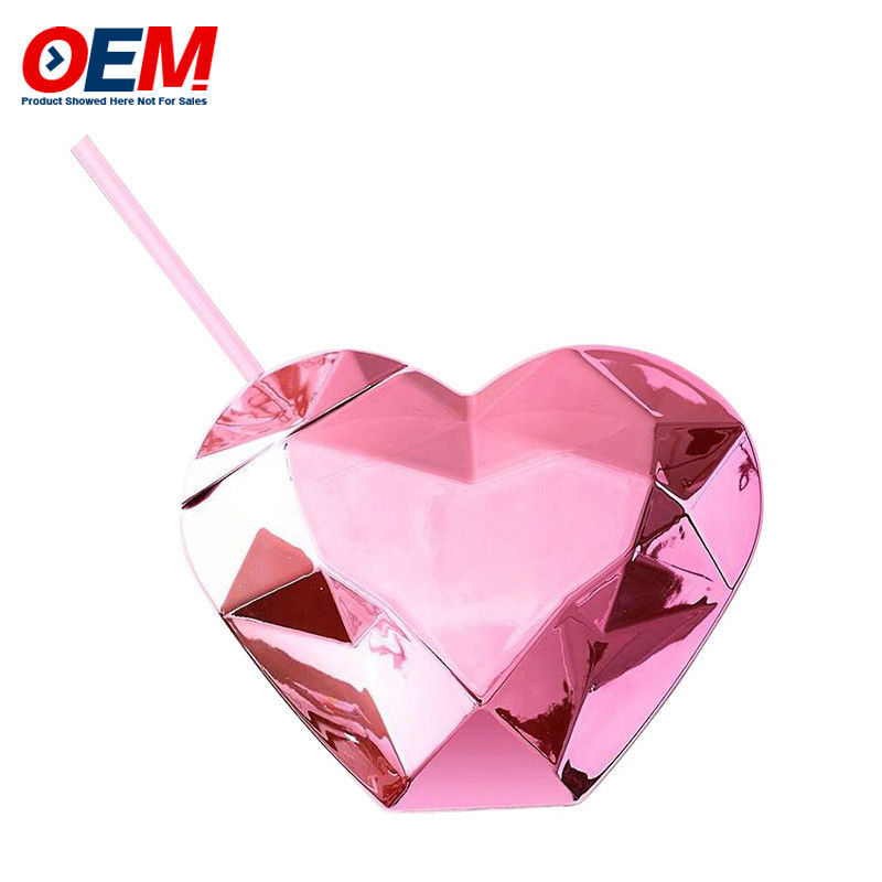 Coupe à double paroi en PP personnalisée avec paille OEM Sweet Heart 450ml Coupe d'eau en plastique