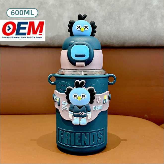 Bouteille d'eau sans BPA pour enfants Taille personnalisée et plastique non toxique parfait pour les enfants