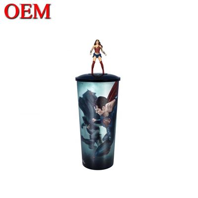 Coupe personnalisée en plastique mignonne, coupe personnage, coupe figurine, coupe figurine de dessin animé.