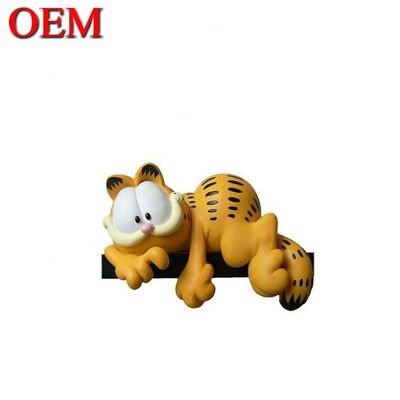 Fabricant OEM en plastique Lazy Cat Toy Figure personnalisé PVC 3D Anime Injection Art Jouets en vinyle