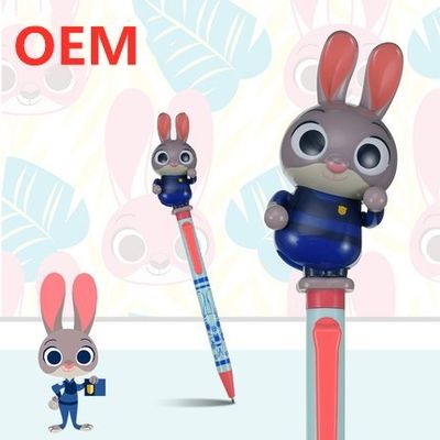 Je fais un stylo sur mesure.
