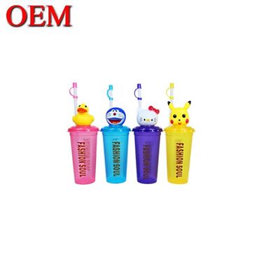 Fabricant personnalisé jouets en vinyle en PVC en plastique personnalisé tasses en plastique