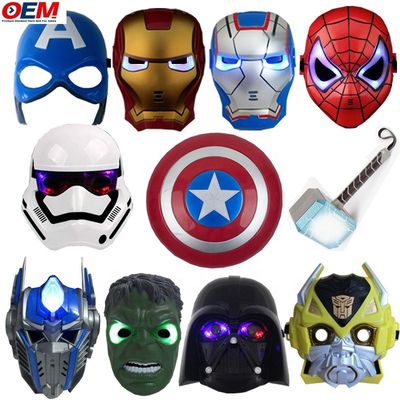 Masques d'Halloween personnalisés Masques de super-héros en PVC Spider Iron Hero Hulk Capitaine Amérique Masques Costumes de cosplay Masque facial