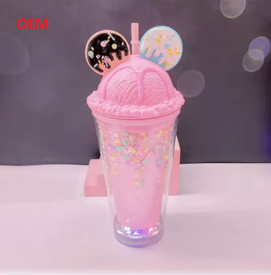 Coupe de glace Bouteille d'eau Coupe de paille en plastique pour enfants